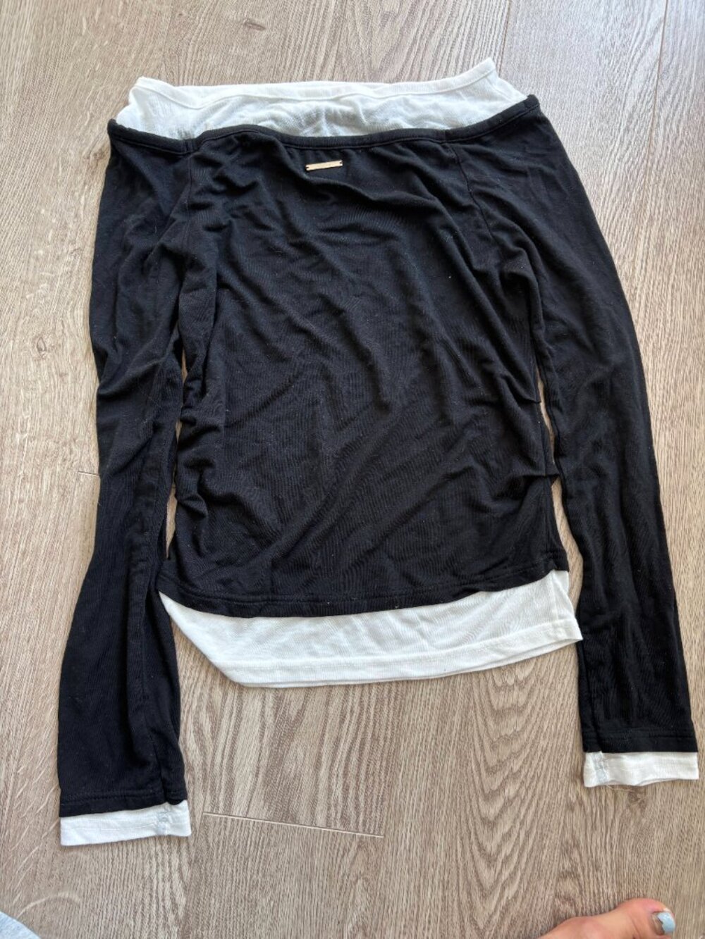 LAYERED OFF SHOULDER LONG SLEEVE TOP - Picture 2 of 2